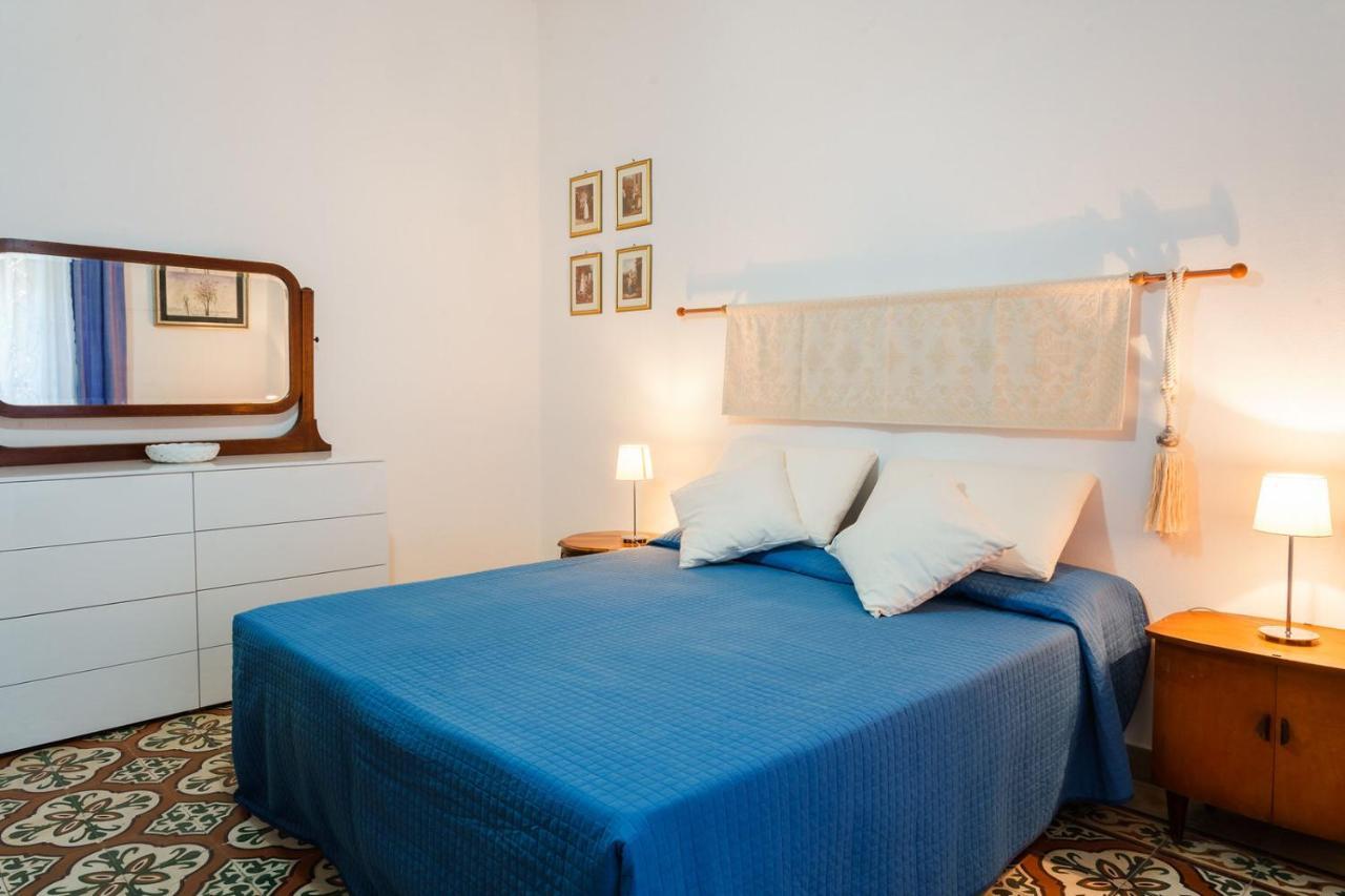 Holiday Home Alle Pavoncelle, Indipendente Con Terrazzo Di 60 Mq Portoscuso Exterior foto