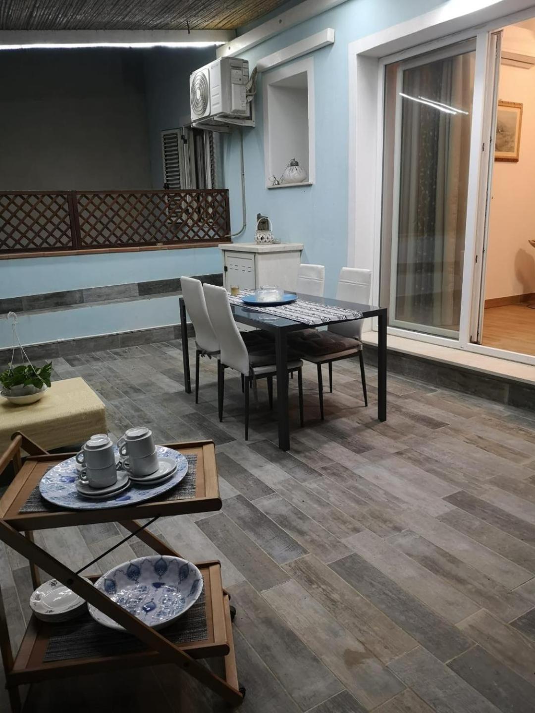 Holiday Home Alle Pavoncelle, Indipendente Con Terrazzo Di 60 Mq Portoscuso Exterior foto